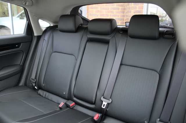 Honda Civic Hybrid 2.0 eHEV Advance 5dr CVT 