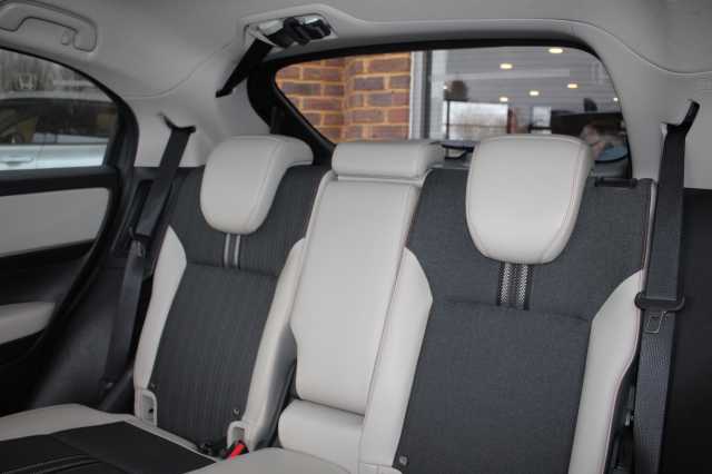 Honda HR-V Hybrid 1.5 eHEV Advance Style 5dr CVT 