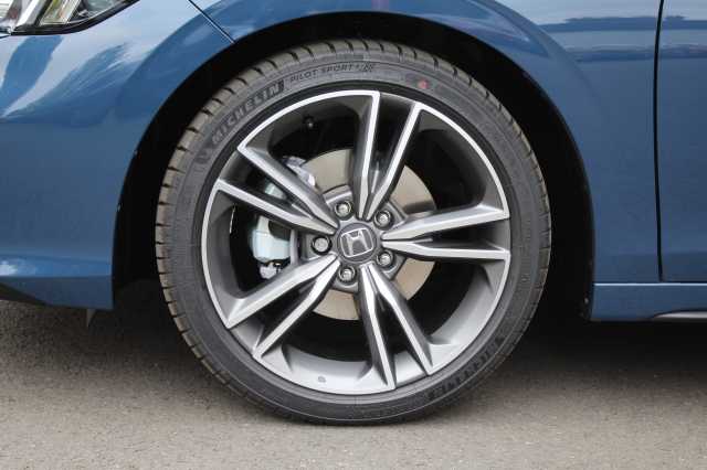 Honda Civic Hybrid 2.0 eHEV Advance 5dr CVT 