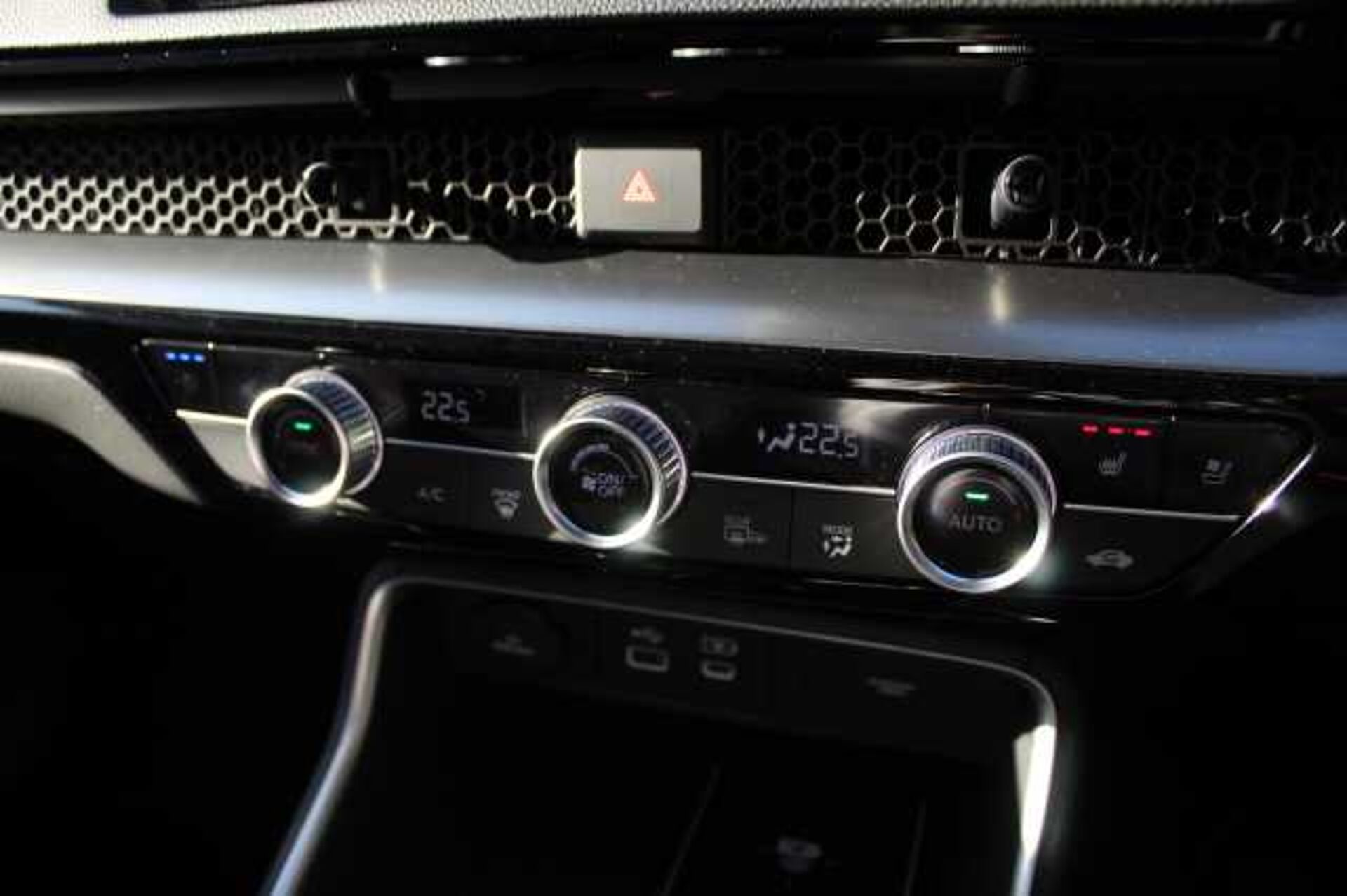 Honda CR-V Hybrid 2.0 eHEV Advance 5dr eCVT 