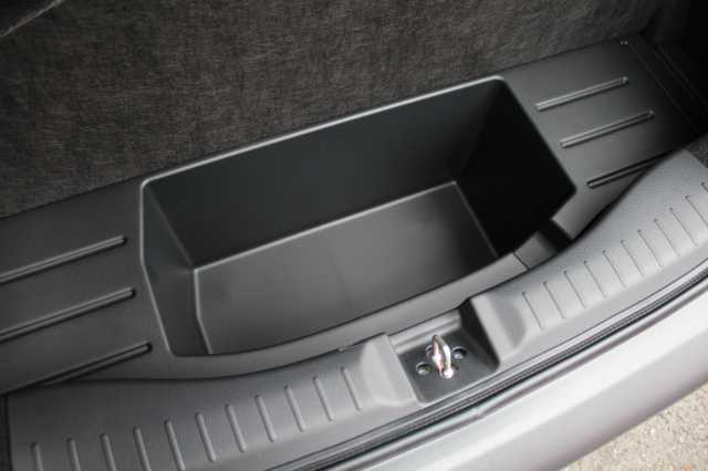 Honda Jazz e:HEV 1.5 i-MMD Hybrid Crosstar Advance Two Tone 5dr eCVT 