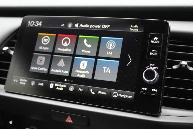 Honda Jazz e:HEV 1.5 i-MMD Hybrid Crosstar Advance Two Tone 5dr eCVT 