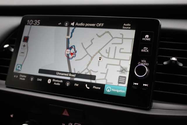 Honda Jazz e:HEV 1.5 i-MMD Hybrid Crosstar Advance Two Tone 5dr eCVT 