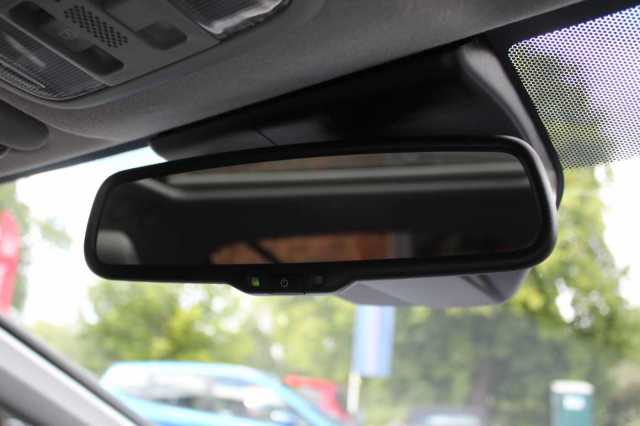 Honda Civic 1.8 i-VTEC SR 5-Door 