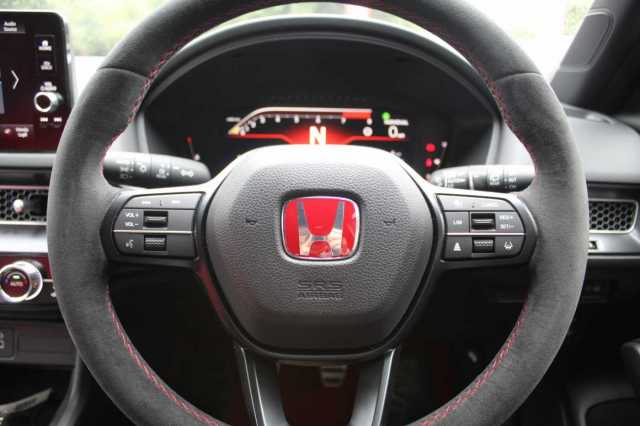 Honda Civic Type R 2.0 i-VTEC 330ps Type R 5-Door Hatchback 