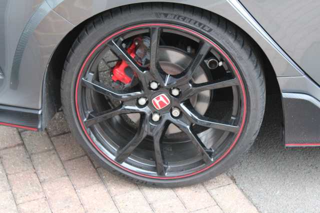 Honda Civic Type R 2.0 VTEC Turbo Type R GT 5dr 