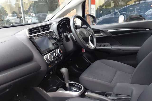 Honda Jazz 1.3 i-VTEC SE 5dr CVT 