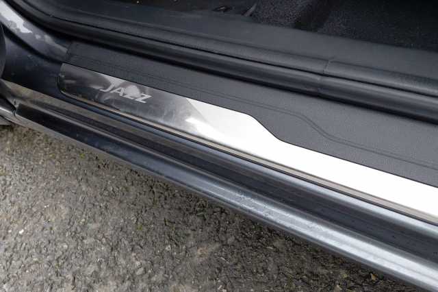 Honda Jazz 1.3 i-VTEC SE 5dr CVT 