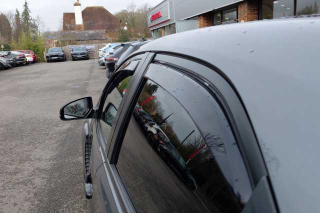 Honda Civic Type R 2.0 i-VTEC Type R 5dr 