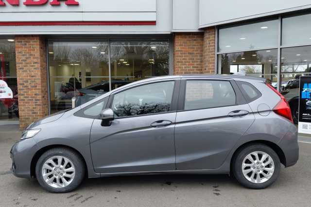 Honda Jazz 1.3 i-VTEC SE 5dr CVT 