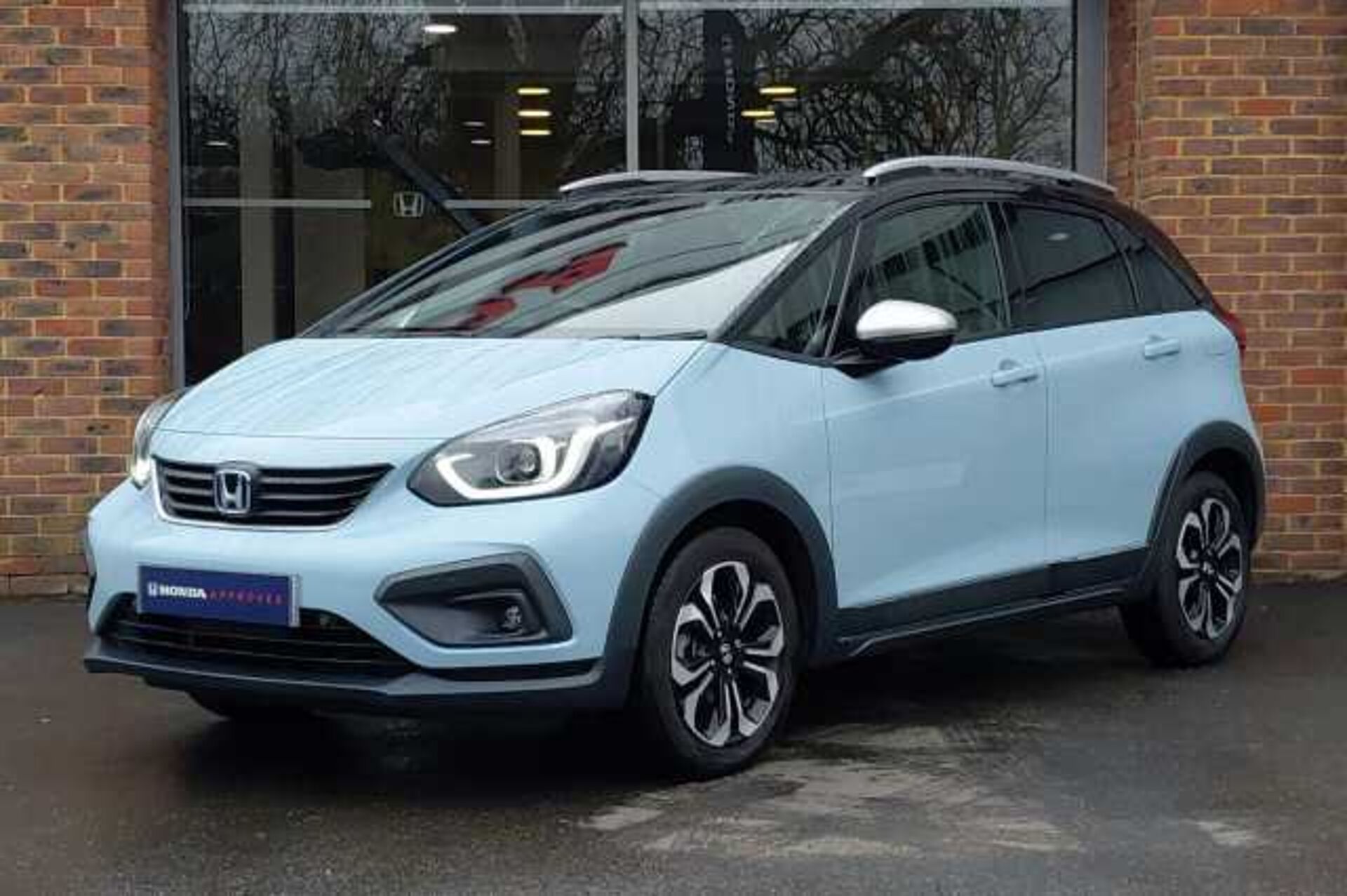 Honda Jazz Hybrid 1.5 i-MMD Hybrid Crosstar EX 2 Tone 5dr eCVT 