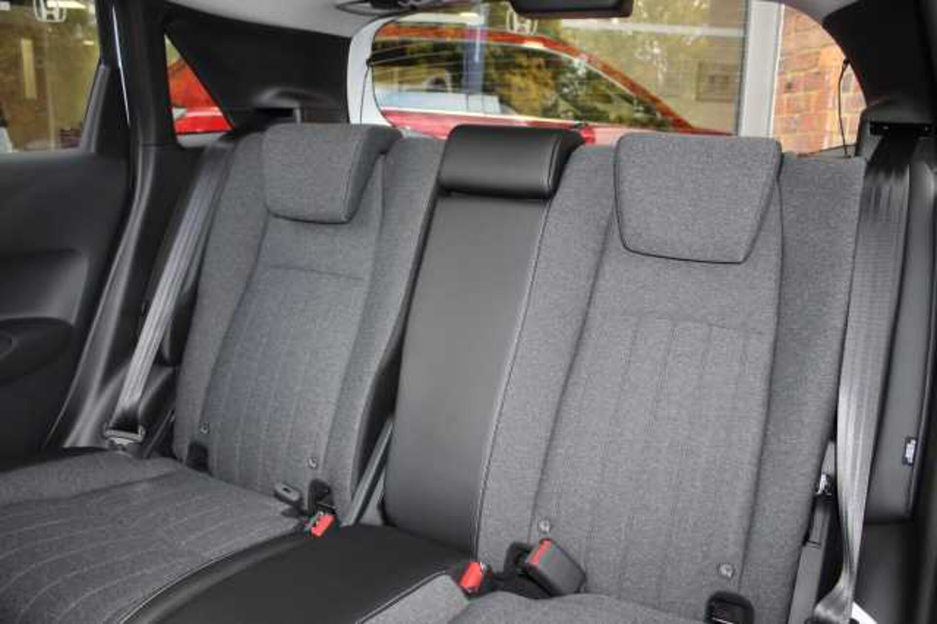 Honda Jazz e:HEV 1.5 i-MMD Hybrid Advance Sport 5dr eCVT 