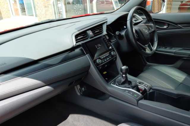 Honda Civic 1.0 VTEC Turbo 126 EX 5dr 