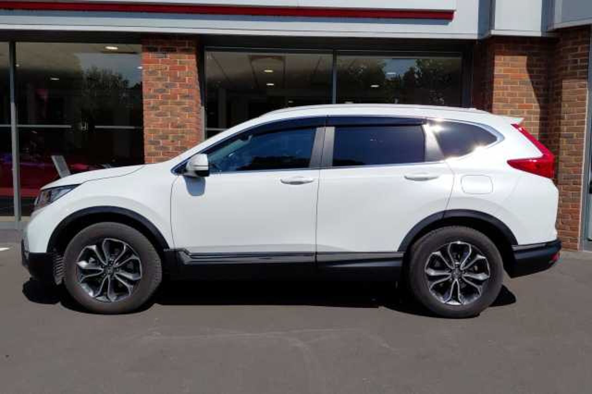 Honda CR-V Hybrid 2.0 i-MMD Hybrid SR 5dr eCVT 