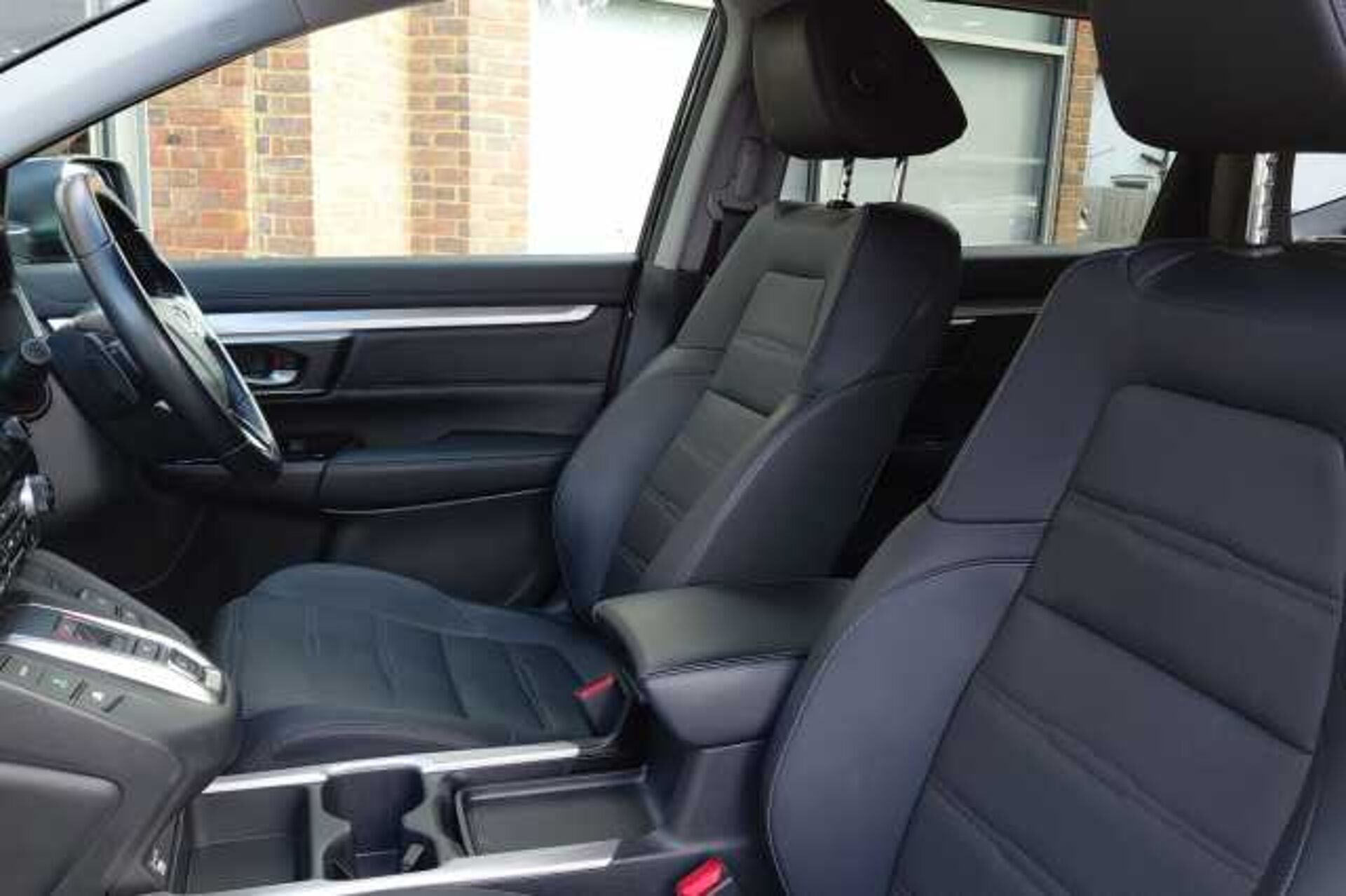 Honda CR-V Hybrid 2.0 i-MMD Hybrid SR 5dr eCVT 