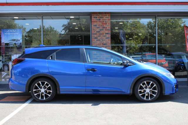 Honda Civic Tourer 1.8 i-VTEC Sport Nav 5dr Auto 