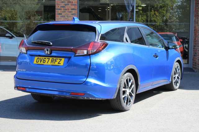 Honda Civic Tourer 1.8 i-VTEC Sport Nav 5dr Auto 