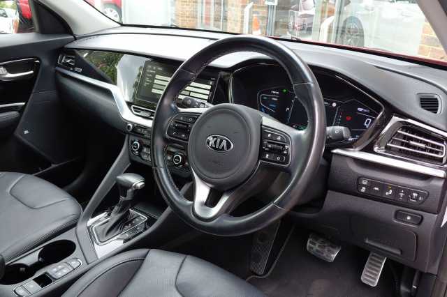 Kia Niro 1.6 GDi Hybrid 4 5dr DCT 