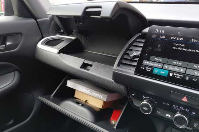 Honda Jazz e:HEV 1.5 i-MMD Hybrid Advance 5dr eCVT 
