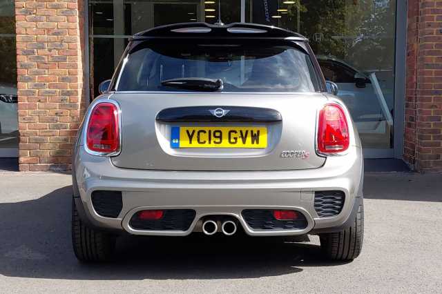 MINI Cooper S 2.0 Cooper S Sport II 3dr 