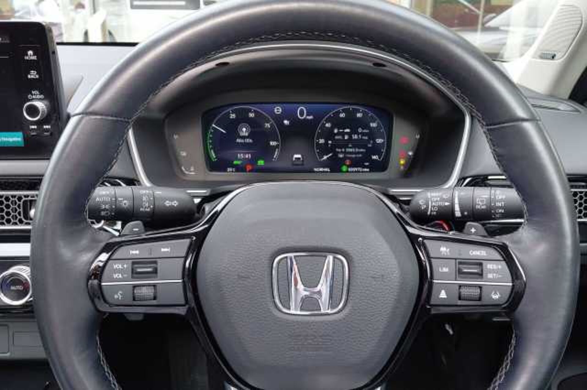 Honda Civic Hybrid 2.0 eHEV Advance 5dr CVT 