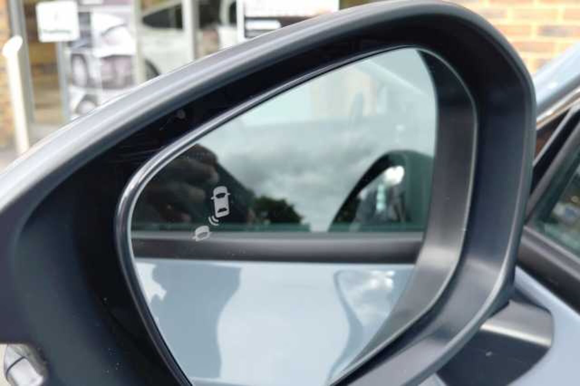 Honda Civic Hybrid 2.0 eHEV Advance 5dr CVT 