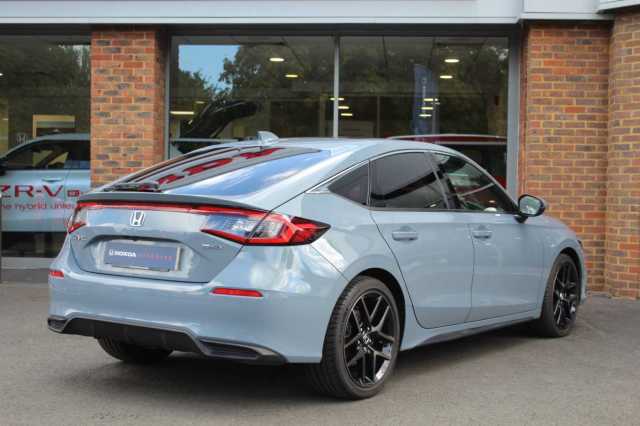 Honda Civic Hybrid 2.0 i-MMD (184ps) Advance Hybrid eCVT 