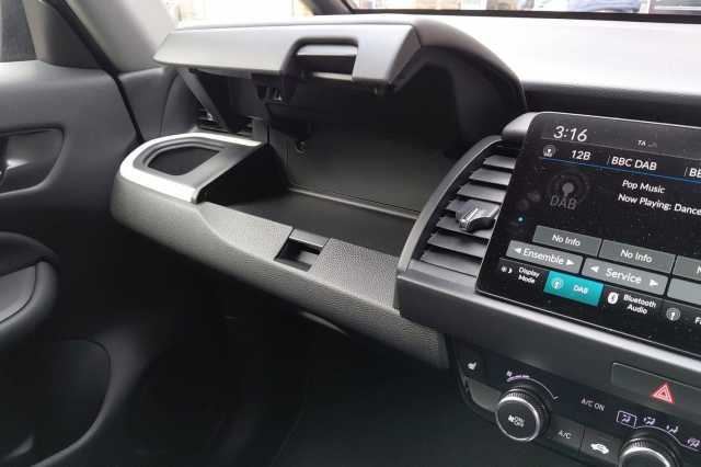Honda Jazz Hybrid 1.5 i-MMD Hybrid Advance 5dr eCVT 