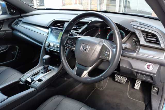 Honda Civic 1.5 VTEC Turbo Prestige 5dr CVT 
