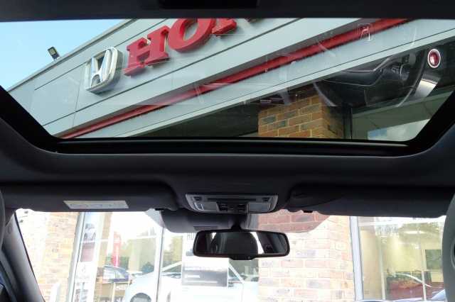 Honda Civic 1.5 VTEC Turbo Prestige 5dr CVT 