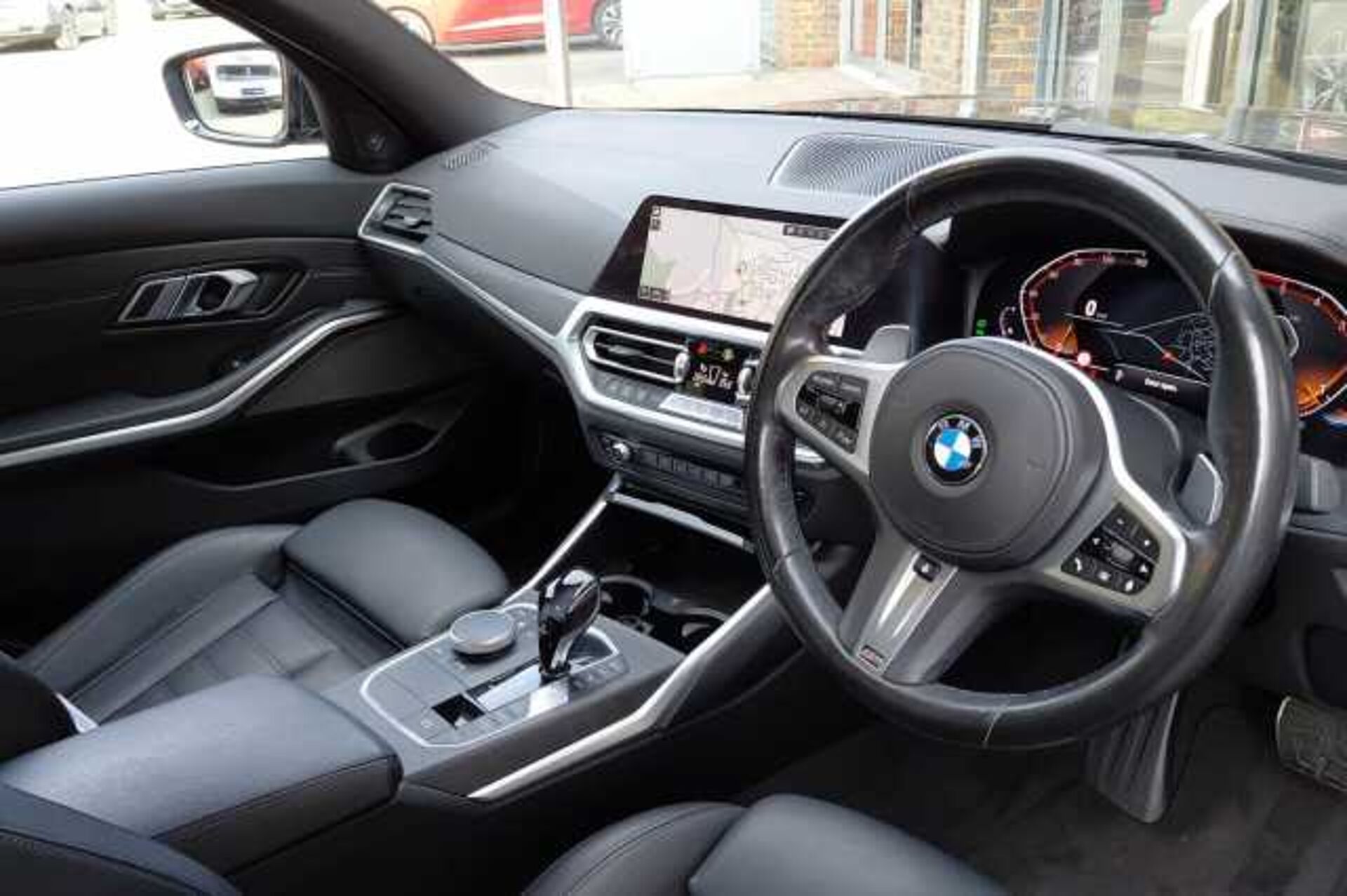 BMW 320 Saloon 320d xDrive M Sport 4dr Step Auto 