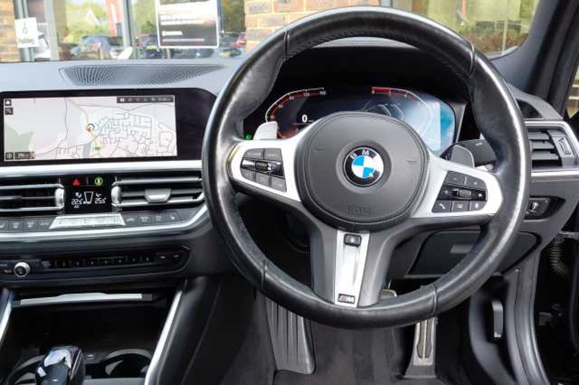 BMW 320 Saloon 320d xDrive M Sport 4dr Step Auto 
