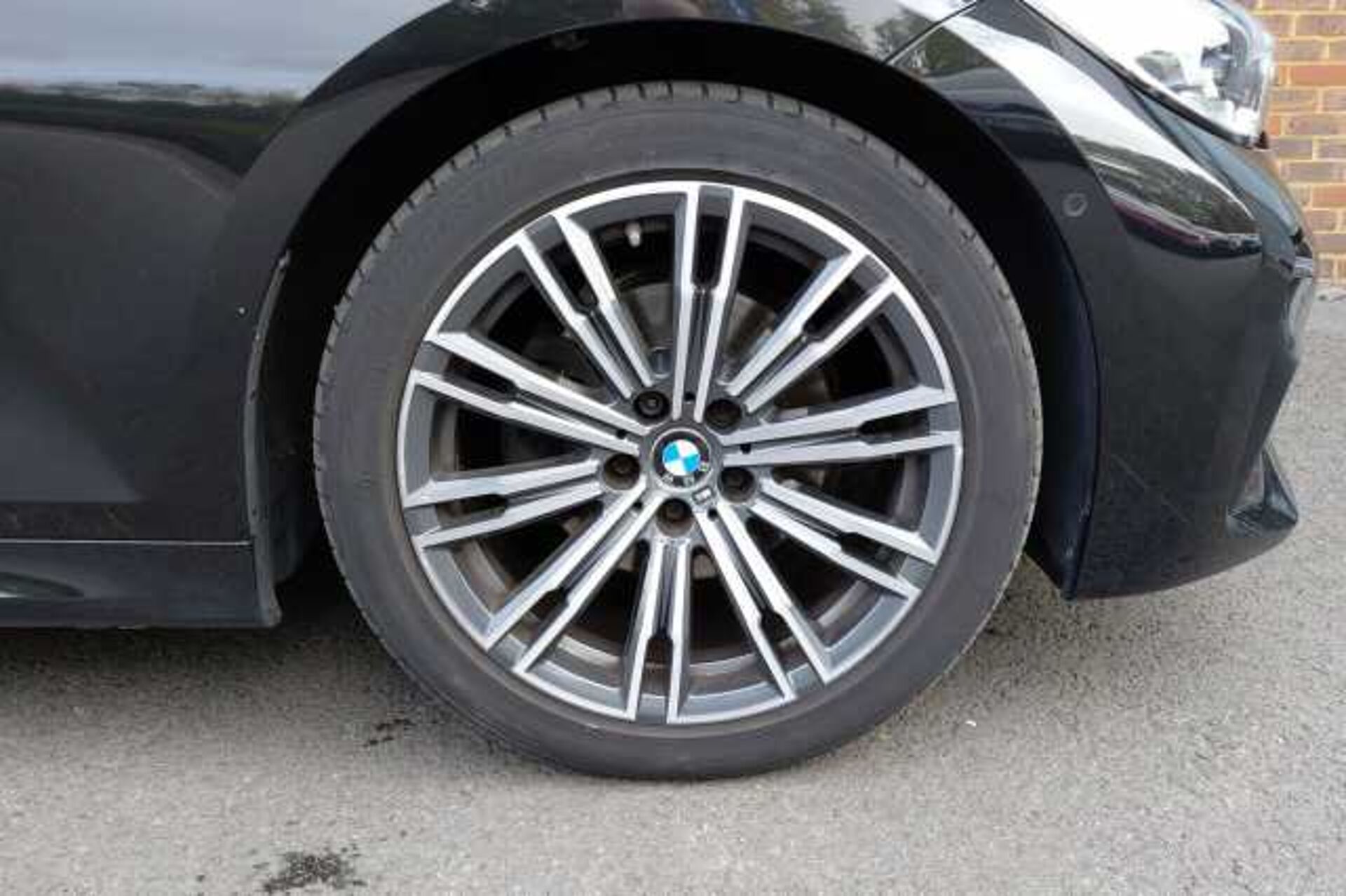 BMW 320 Saloon 320d xDrive M Sport 4dr Step Auto 