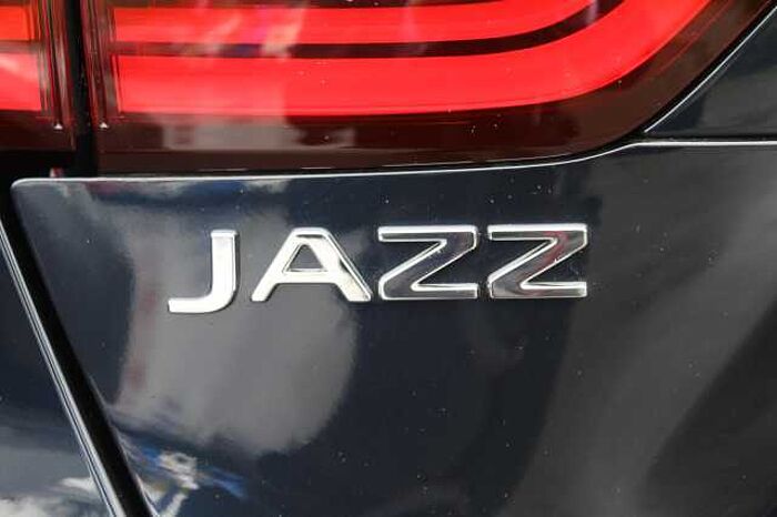 Honda Jazz Hybrid 1.5 i-MMD (109ps) SR eCVT 