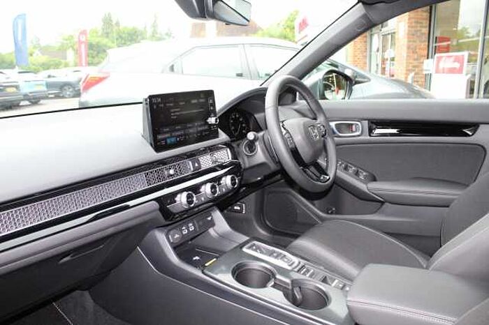 Honda Civic Hybrid 2.0 i-MMD (184ps) Advance Black Badge Hybrid eCVT 