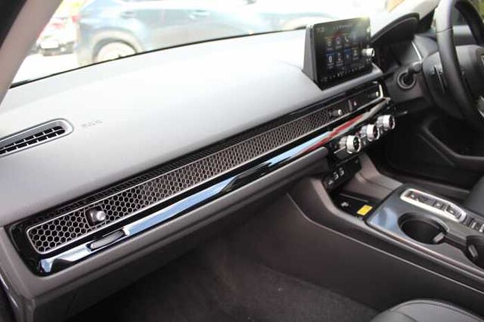 Honda Civic Hybrid 2.0 i-MMD (184ps) Advance Black Badge Hybrid eCVT 