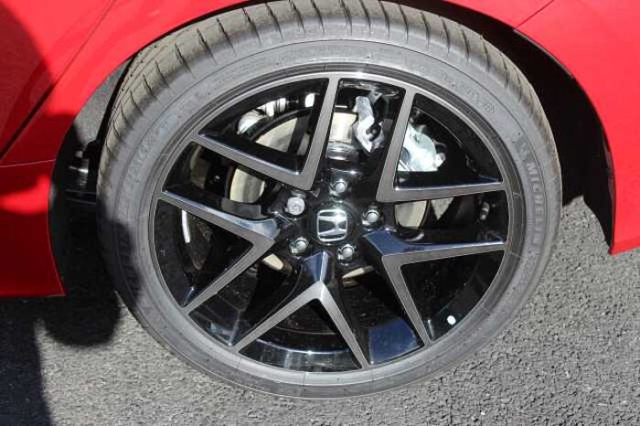 Honda Civic Hybrid 2.0 i-MMD (184ps) Advance Black Badge Hybrid eCVT 