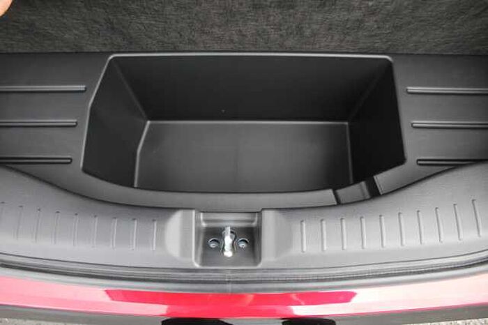 Honda Jazz Hybrid 1.5 i-MMD (122ps) Advance Sport eCVT 