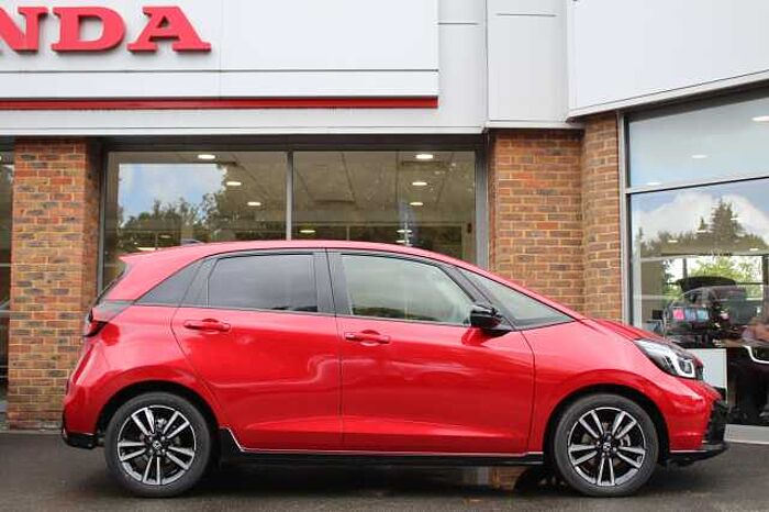 Honda Jazz Hybrid 1.5 i-MMD (122ps) Advance Sport eCVT 