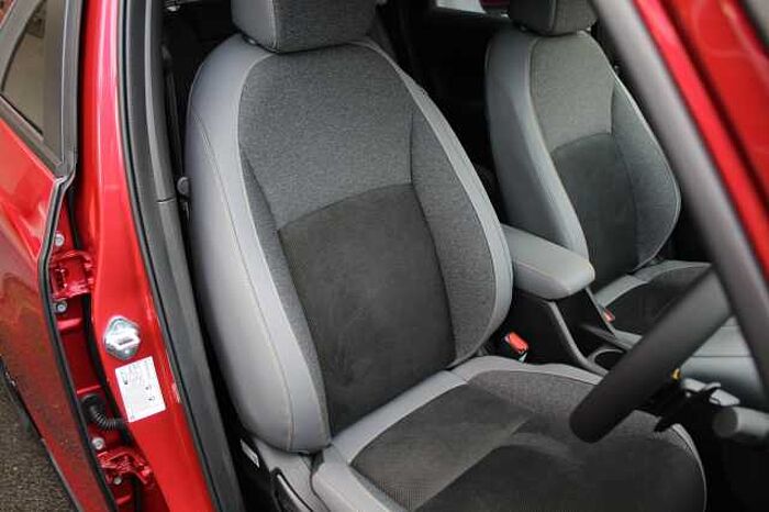 Honda Jazz Hybrid 1.5 i-MMD (122ps) Advance Sport eCVT 