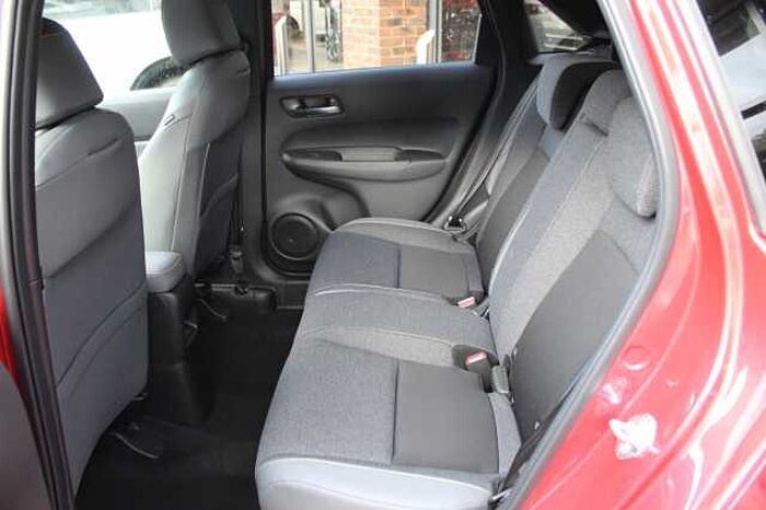 Honda Jazz Hybrid 1.5 i-MMD (122ps) Advance Sport eCVT 