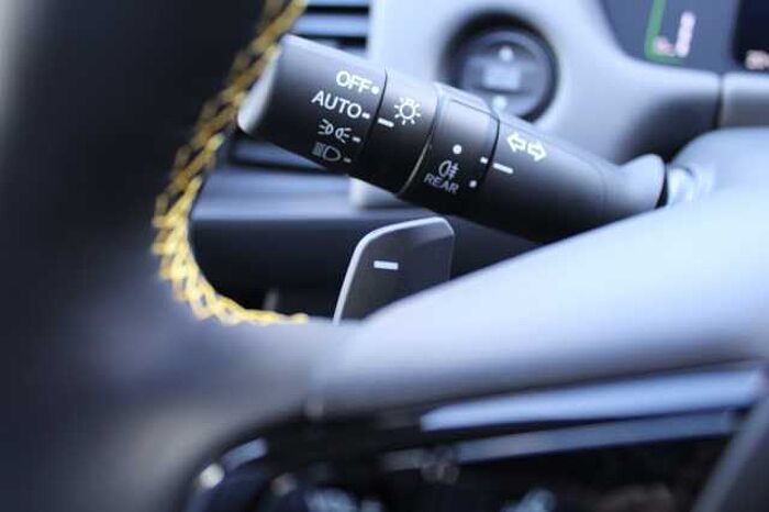 Honda Jazz Hybrid 1.5 i-MMD (122ps) Advance Sport eCVT 