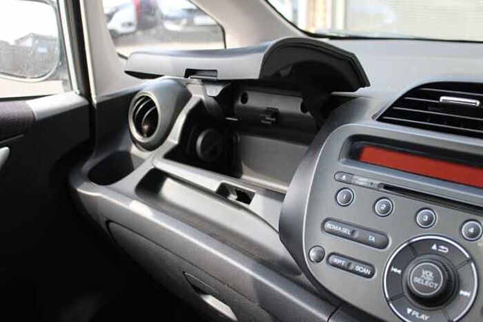 Honda Jazz 1.4 i-VTEC EX 5dr CVT 