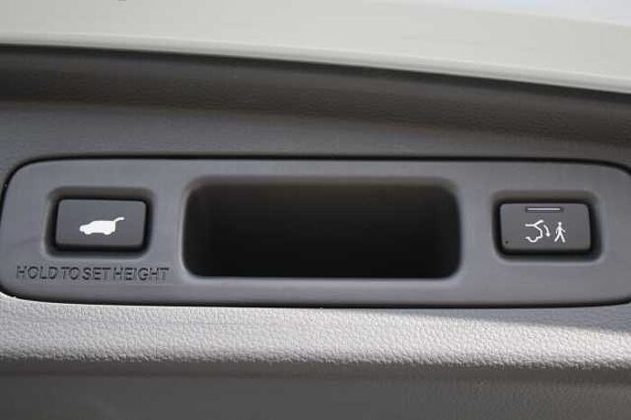 Honda CR-V Hybrid 2.0 ePHEV Advance Tech Aero 5dr eCVT 