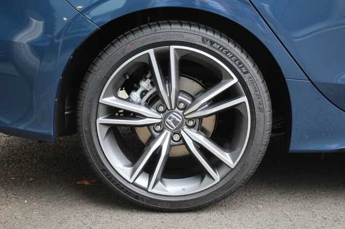 Honda Civic Hybrid 2.0 eHEV Advance 5dr CVT 