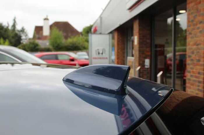 Honda Civic Hybrid 2.0 eHEV Advance 5dr CVT 