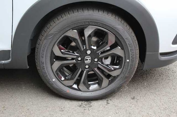 Honda Jazz e:HEV 1.5 i-MMD Hybrid Crosstar Advance Two Tone 5dr eCVT 