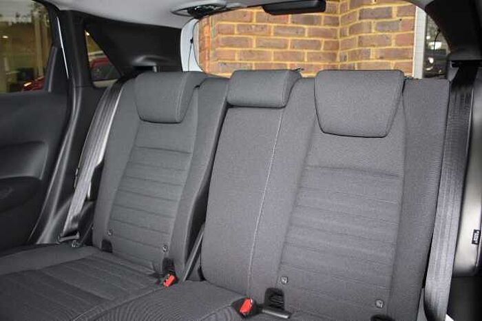 Honda Jazz e:HEV 1.5 i-MMD Hybrid Crosstar Advance Two Tone 5dr eCVT 