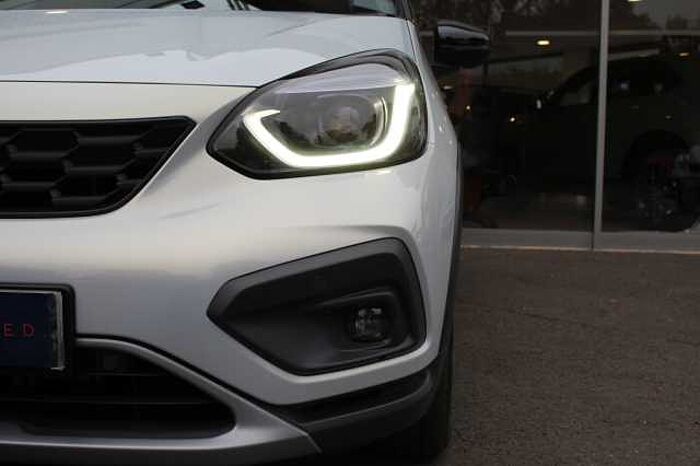 Honda Jazz e:HEV 1.5 i-MMD Hybrid Crosstar Advance Two Tone 5dr eCVT 