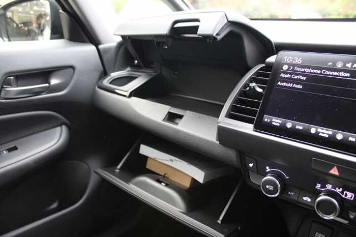 Honda Jazz e:HEV 1.5 i-MMD Hybrid Crosstar Advance Two Tone 5dr eCVT 